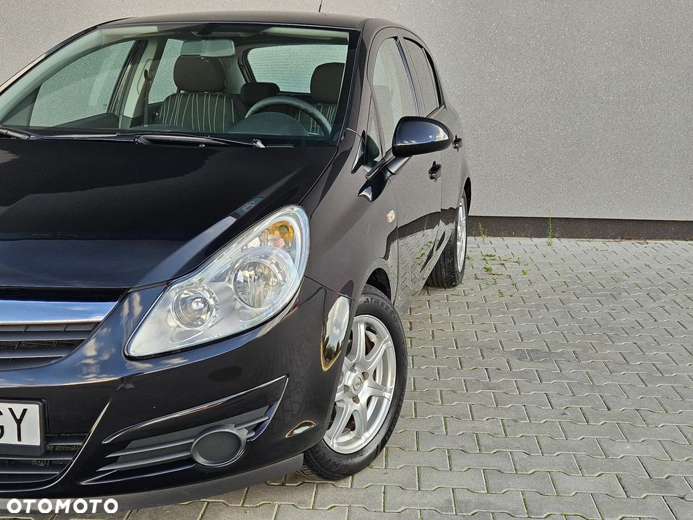 Opel Corsa 1.2 16V - 16
