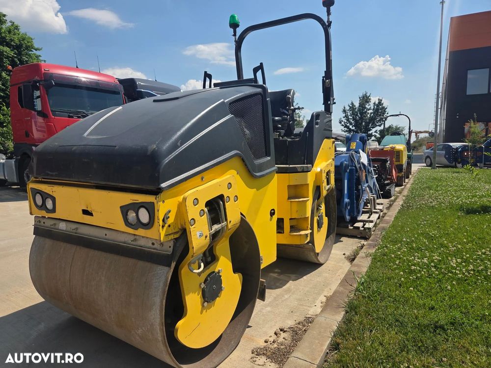 Bomag BW135AD-5, 4 tone, latime tambur 1,4m, motor KUBOTA 50CP, sistem antifurt, lungime 2,9m, inaltime 2,7m, viteze 10km/h, STARE FOARTE BUNA-posibilitate leasing 4 ani-PROMOTIE 29.900 EUR+Tva - 2