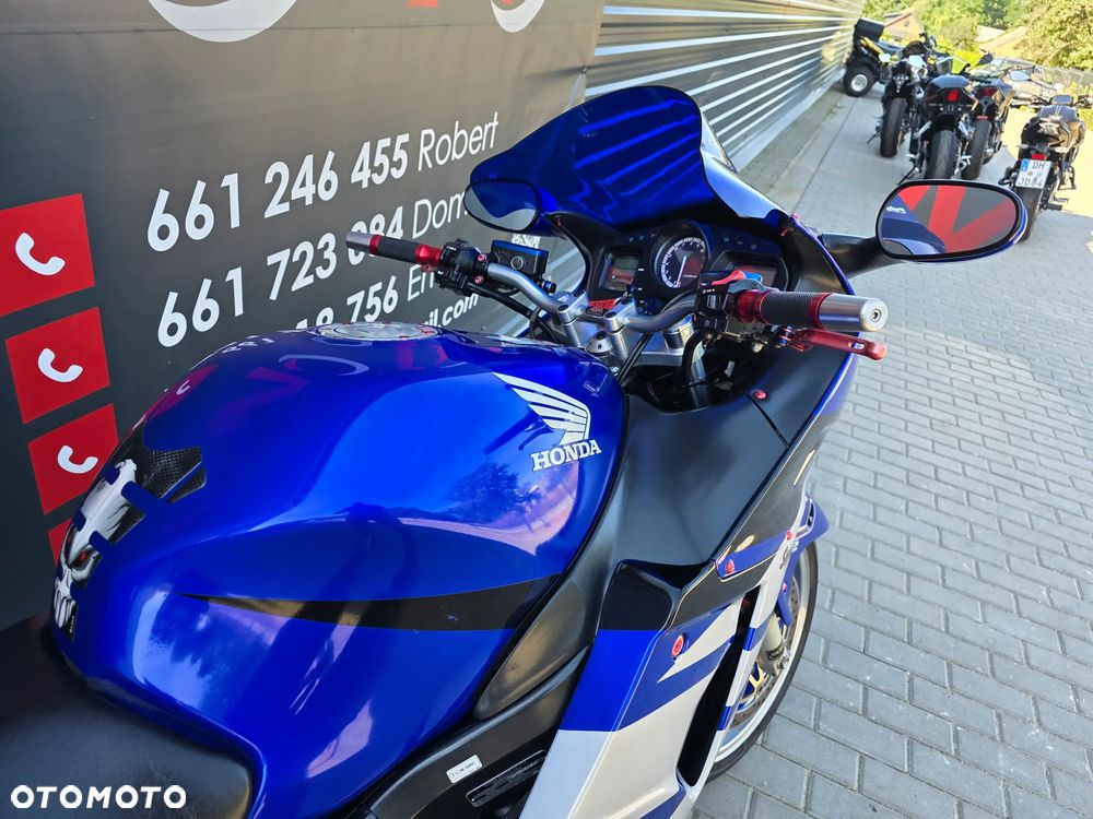 Honda CBR - 21