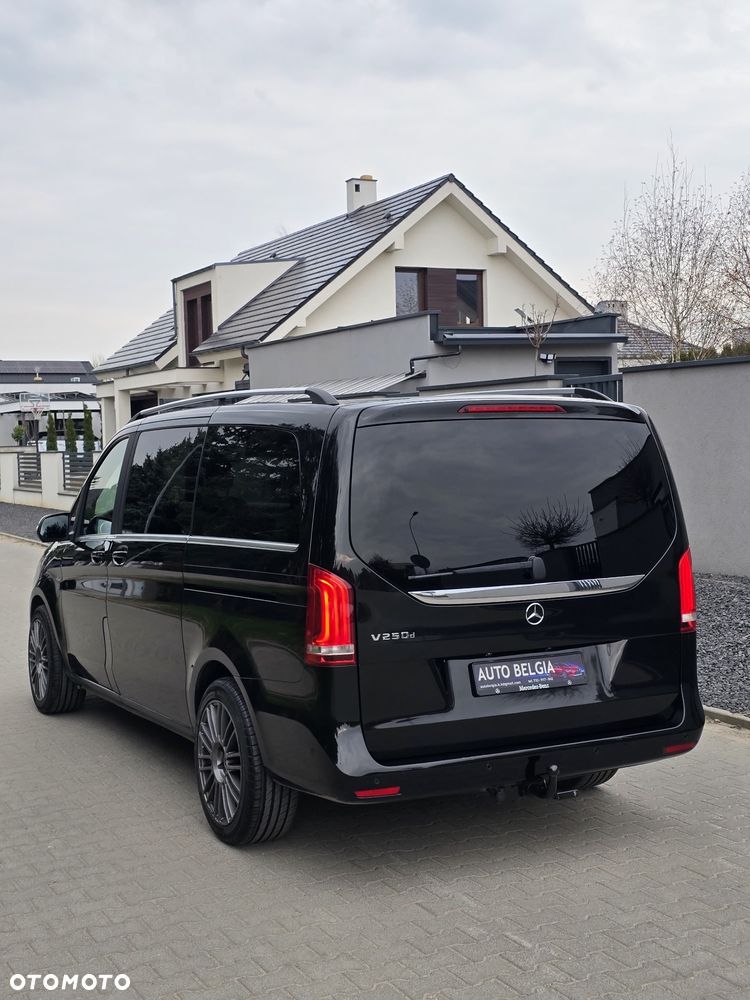 Mercedes-Benz Klasa V 220 CDI lang 7G-TRONIC Avantgarde - 15