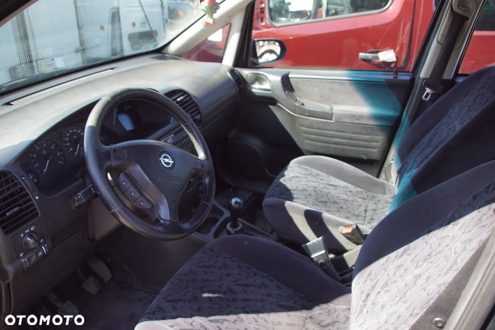Auto na części - Opel Zafira A 1.8 16V 125 KM Z18XE F17 36U 2002R Silnik Skrzynia Drzwi Maska Zderzak Błotnik Klapa Klamka Lampa Lusterko Szyba Deska Kokpit Sterownik Moduł Czujnik Licznik Wyświetlacz Panel Kierownica - 10