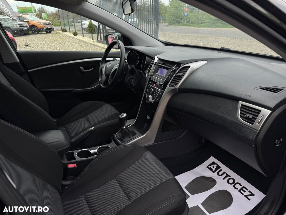 Hyundai i30 1.4 Classic - 11