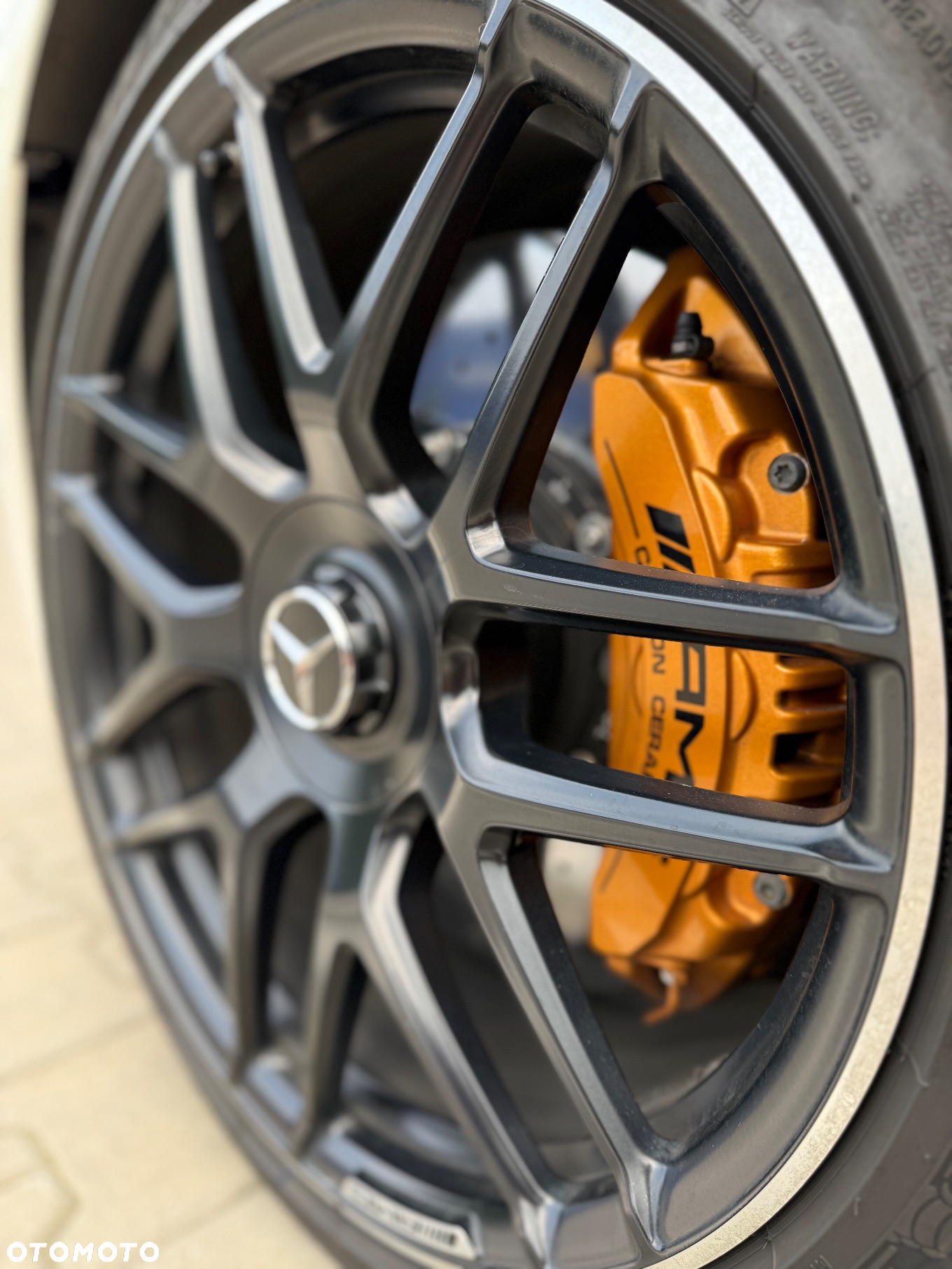 Mercedes-Benz Klasa E AMG 63 S 4-Matic+ - 12