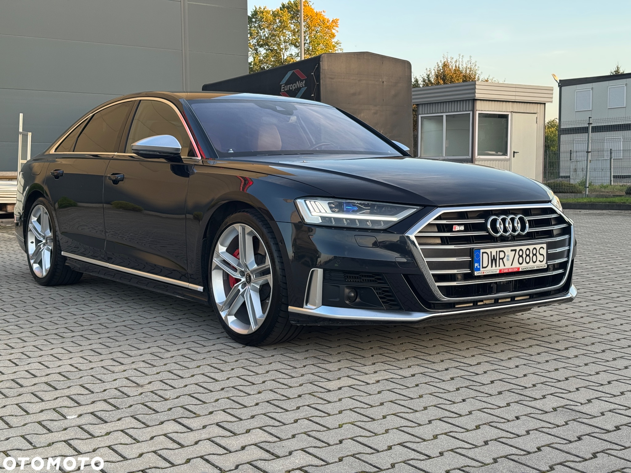 Audi S8 - 8
