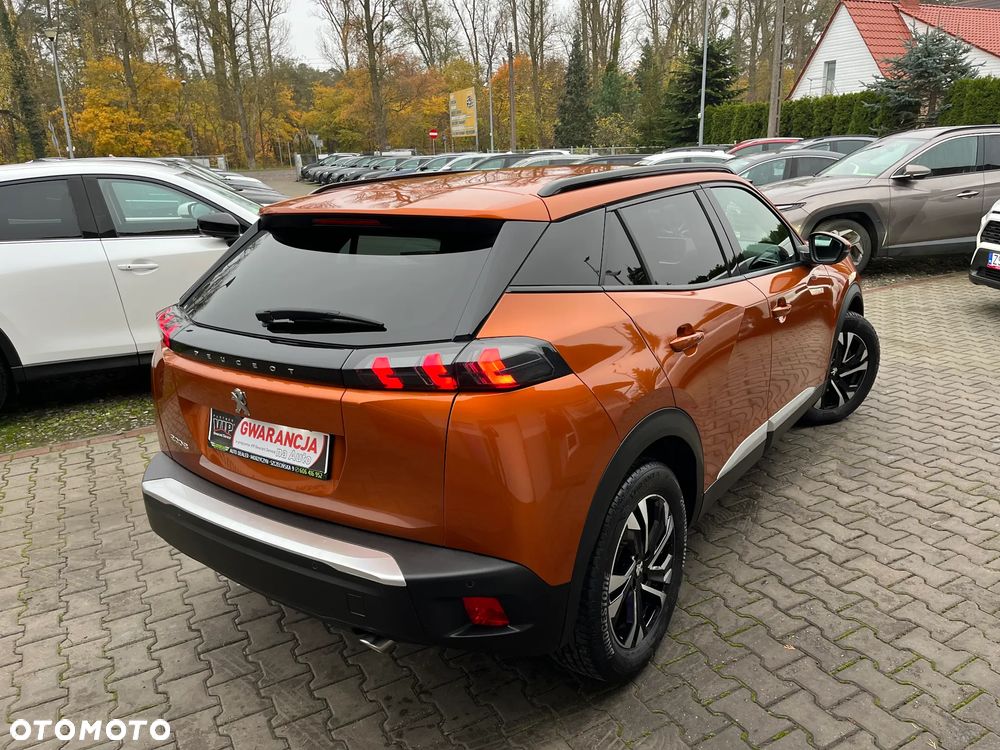 Peugeot 2008 1.5 BlueHDi Allure S&S EAT8 - 4