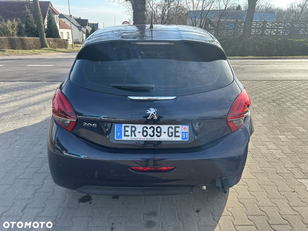 Peugeot 208 - 34