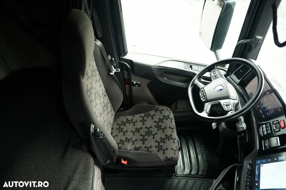 Scania SCANIA S 500 / ANSAMBLU TANDEM 120 M³ / ÎNCĂRCARE PRIN TRAVERSARE (DRIVE-THROUGH) / PRELATĂ CULISANTĂ / 7,7 M + 7,7 M / WECON / AXĂ RIDICABILĂ / - 26