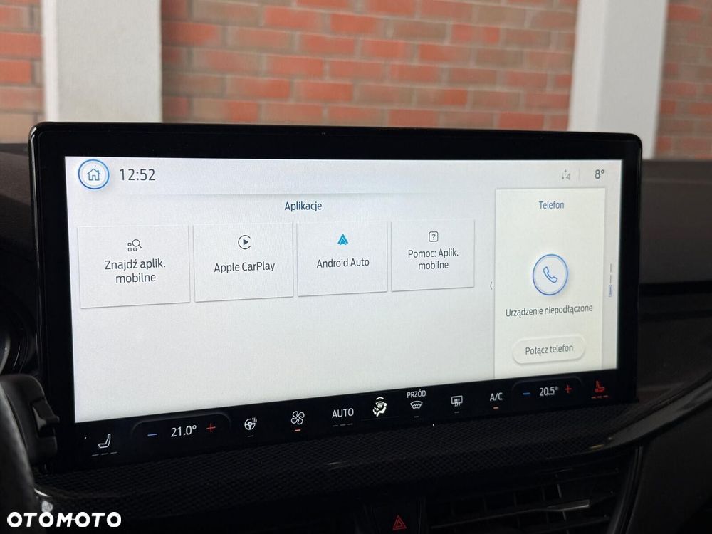 Ford Focus 1.0 EcoBoost mHEV ST-Line X - 25