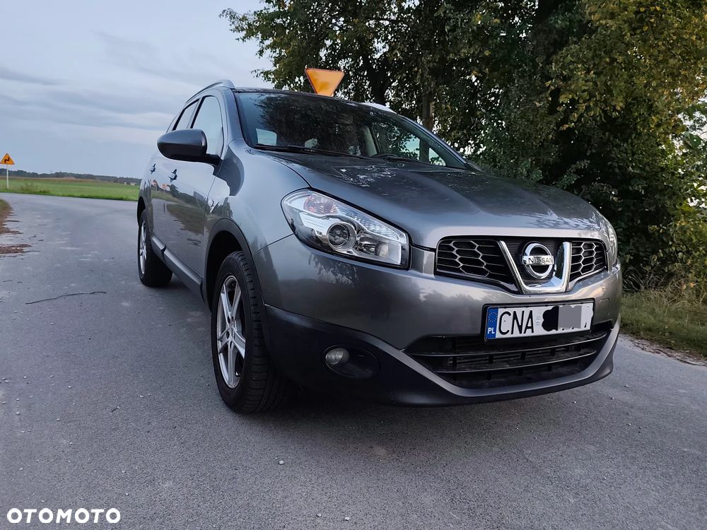 Nissan Qashqai+2 - 1