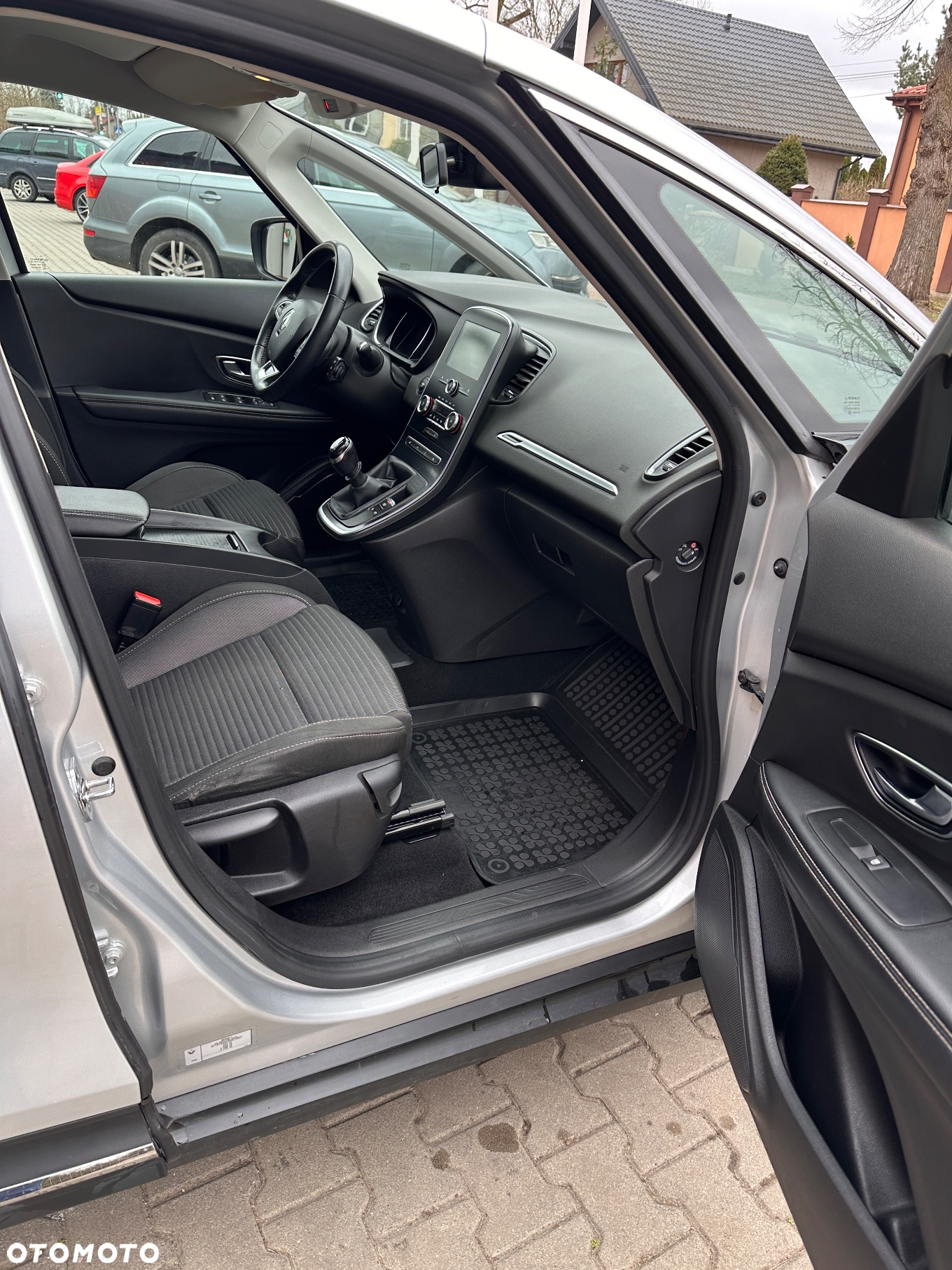 Renault Grand Scenic ENERGY TCe 115 Expression - 9