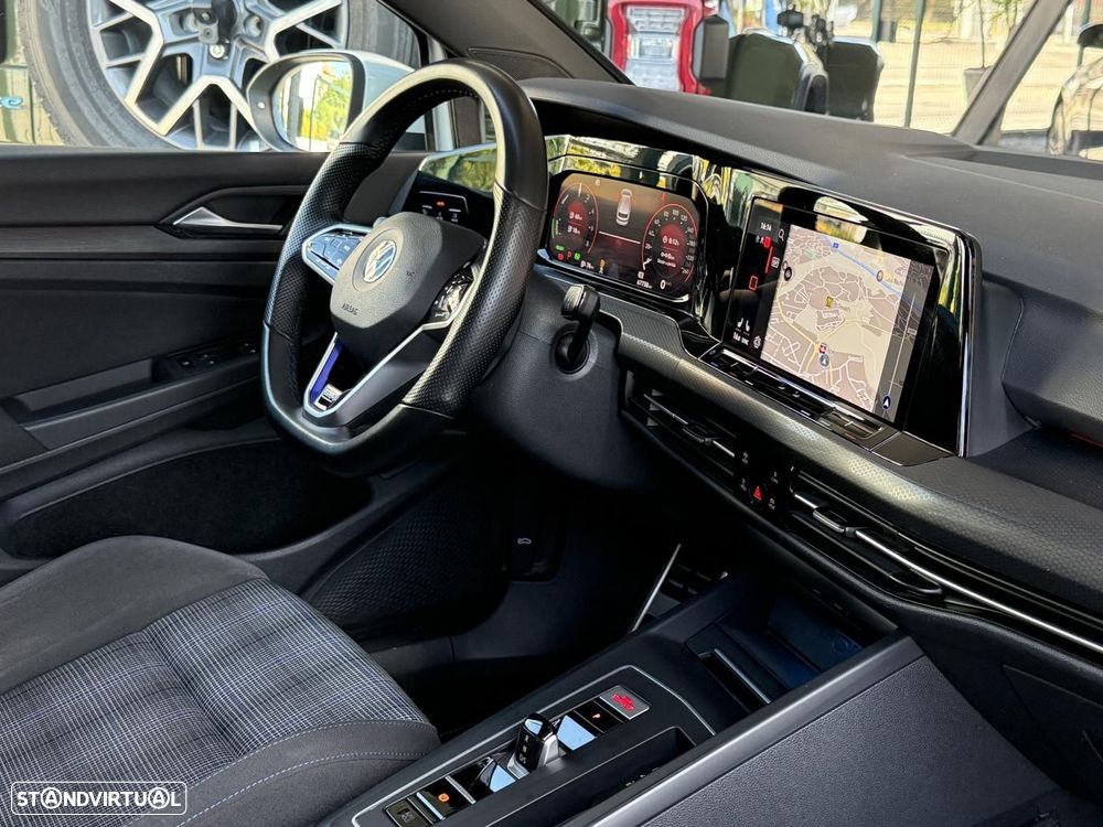 VW Golf 1.4 TSI GTE+ DSG - 43