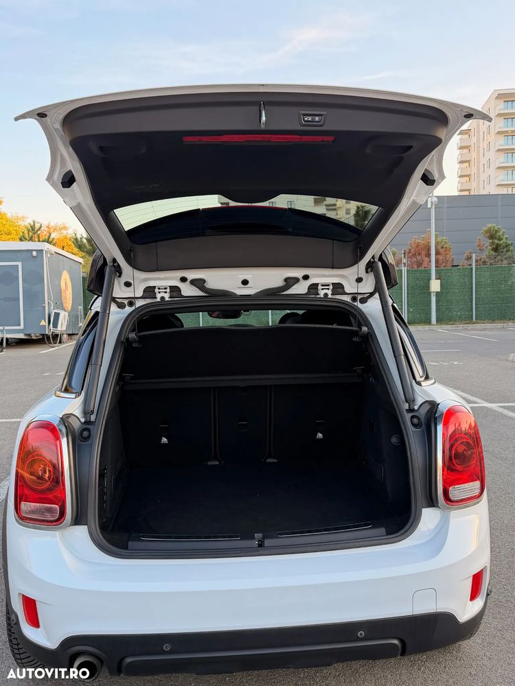 Mini Countryman Cooper S E ALL4 AT - 19
