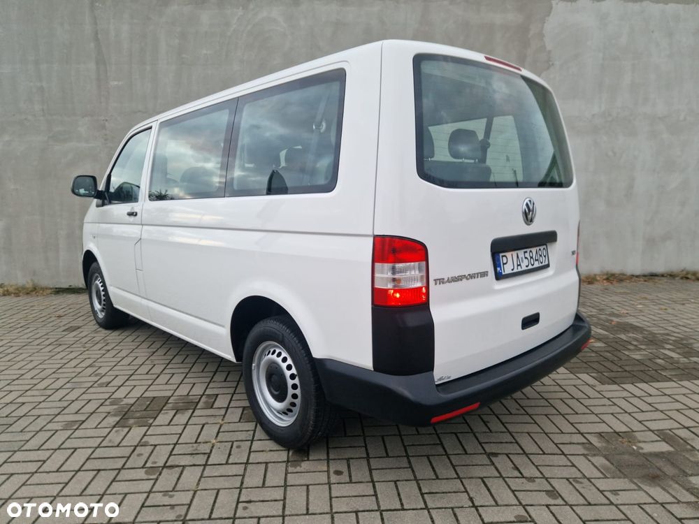 Volkswagen Transporter - 4