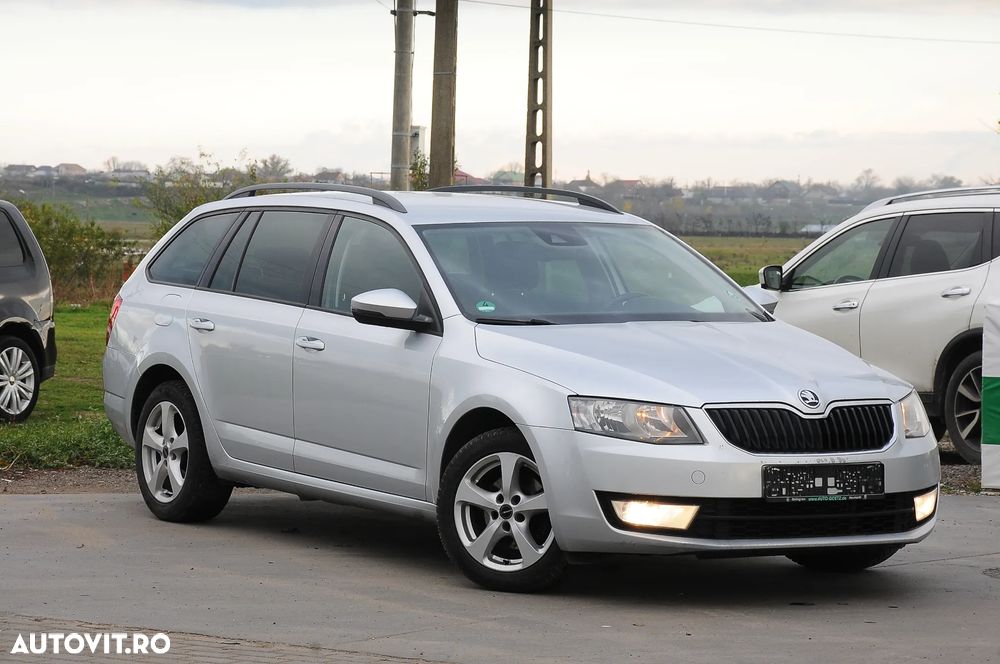 Skoda Octavia Combi 2.0 TDI Tour - 15