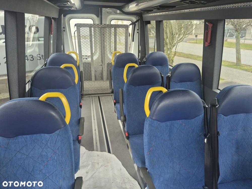 Iveco Daily 11A8 D International - 12