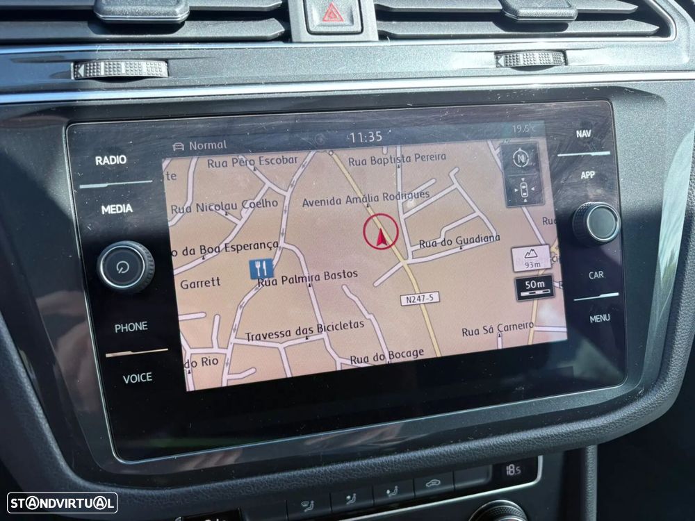 VW Tiguan 2.0 TDI R-Line - 45