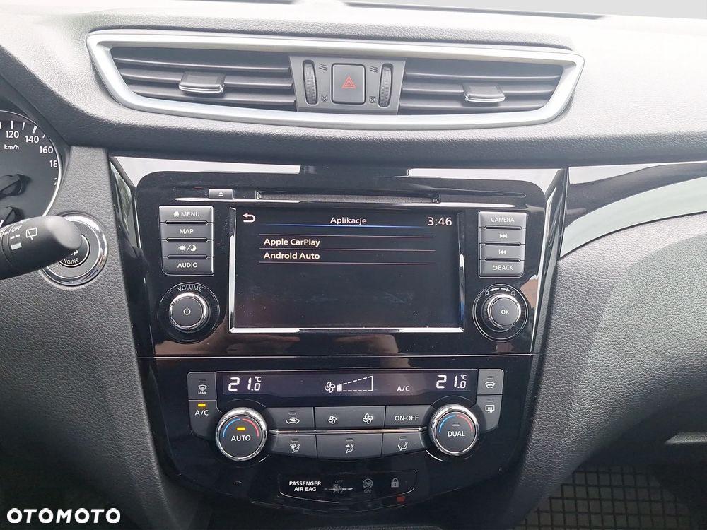Nissan Qashqai 1.3 DIG-T N-Connecta - 20