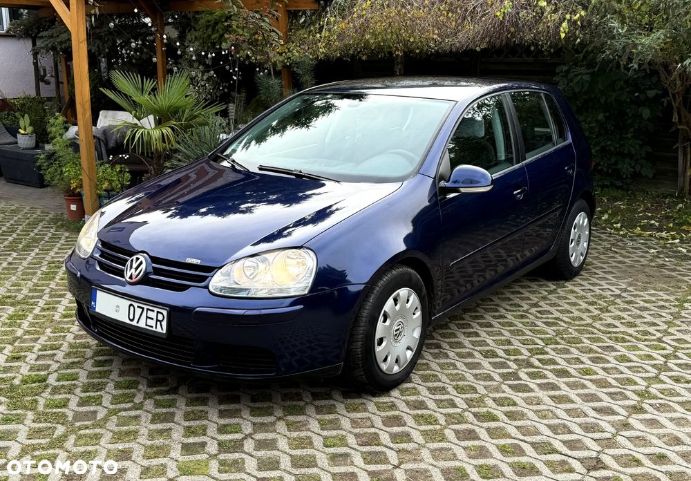 Volkswagen Golf V 1.9 TDI Comfortline - 28