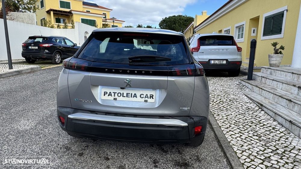 Peugeot e-2008 50 kWh Active Pack - 5