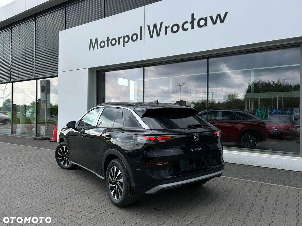 Volkswagen T-Roc - 10