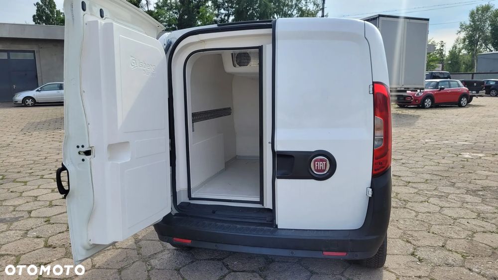 Fiat Doblo - 22