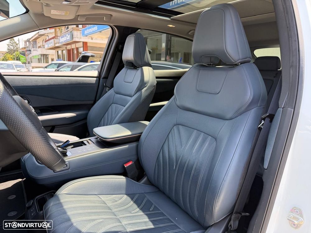 Nissan Ariya 63 kWh Evolve Carr. 22kW + Pack Sport - 10