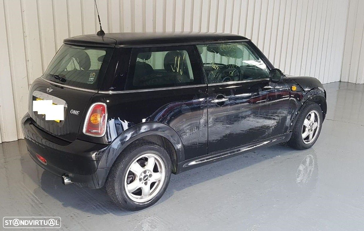 Mini ONE R56 1.4i de 2009 disponível para peças PEGA DA MALA VENDIDA - 3