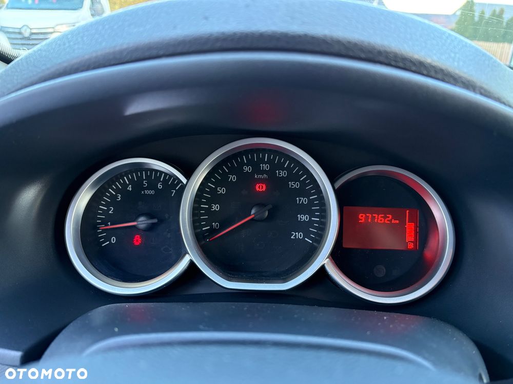 Dacia Sandero TCe 90 S&S Celebration - 24