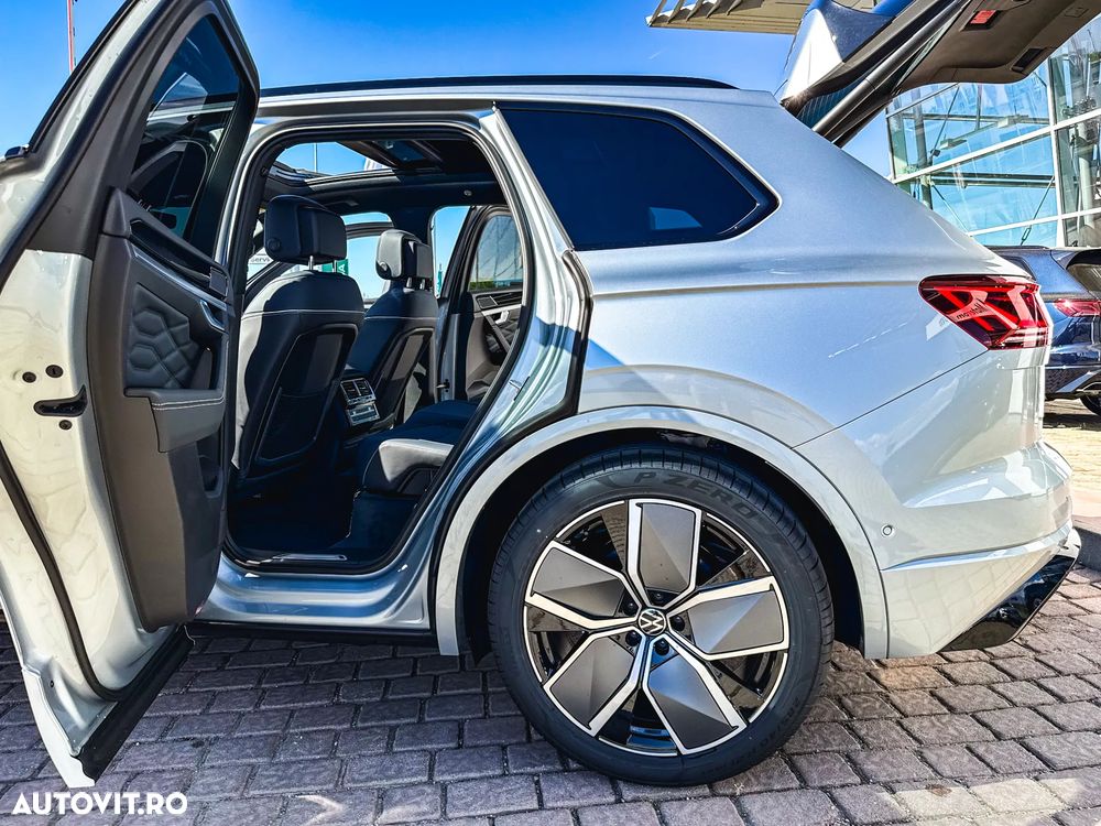 Volkswagen Touareg V6 TDI 4MOTION R-Line - 9