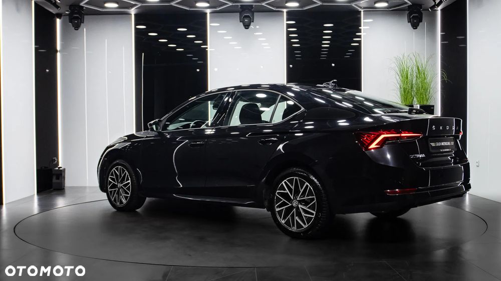 Skoda Octavia - 5