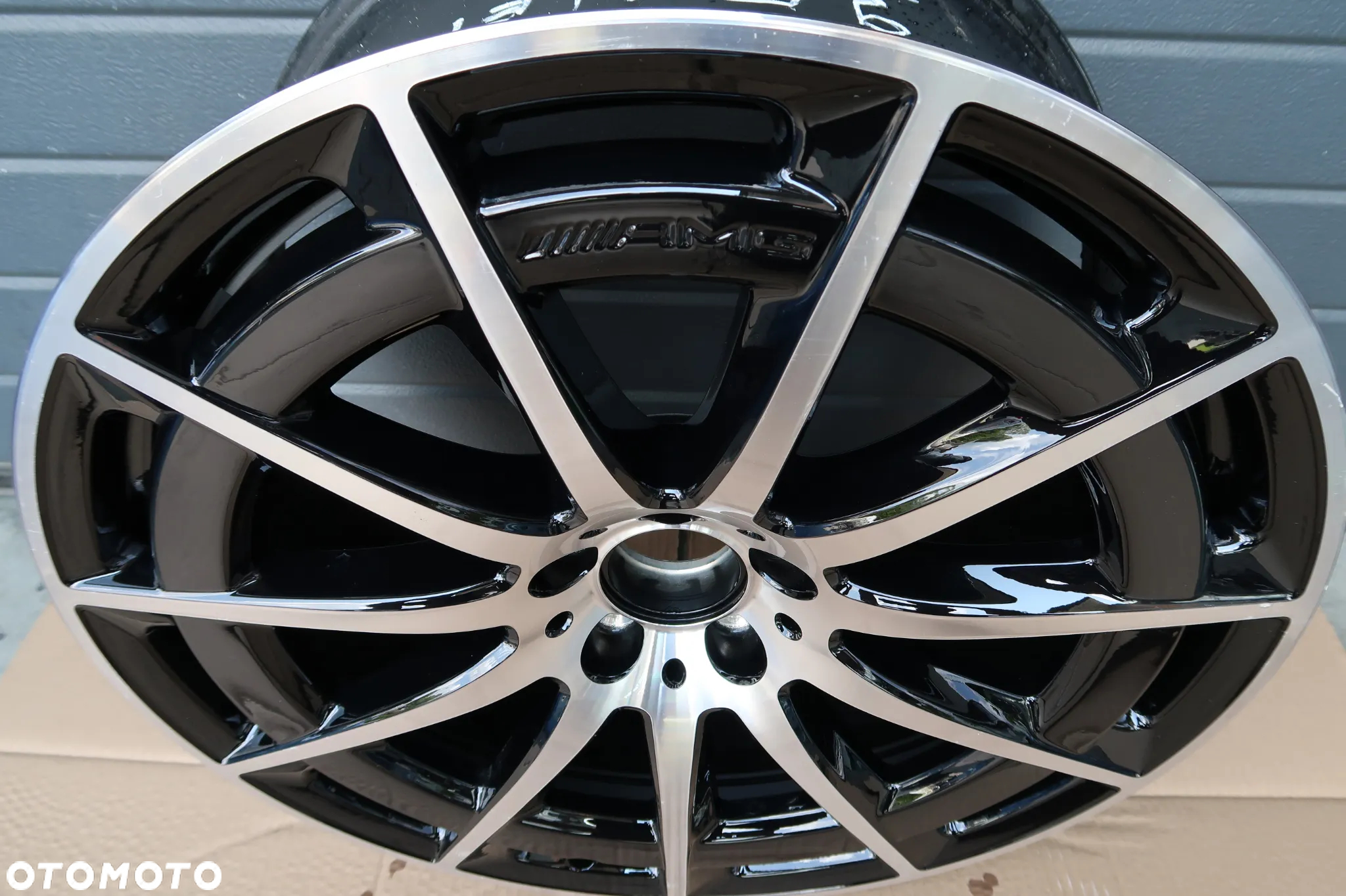 C66 FELGA MERCEDES A2974011400 9,5X21ET41,5 - 4
