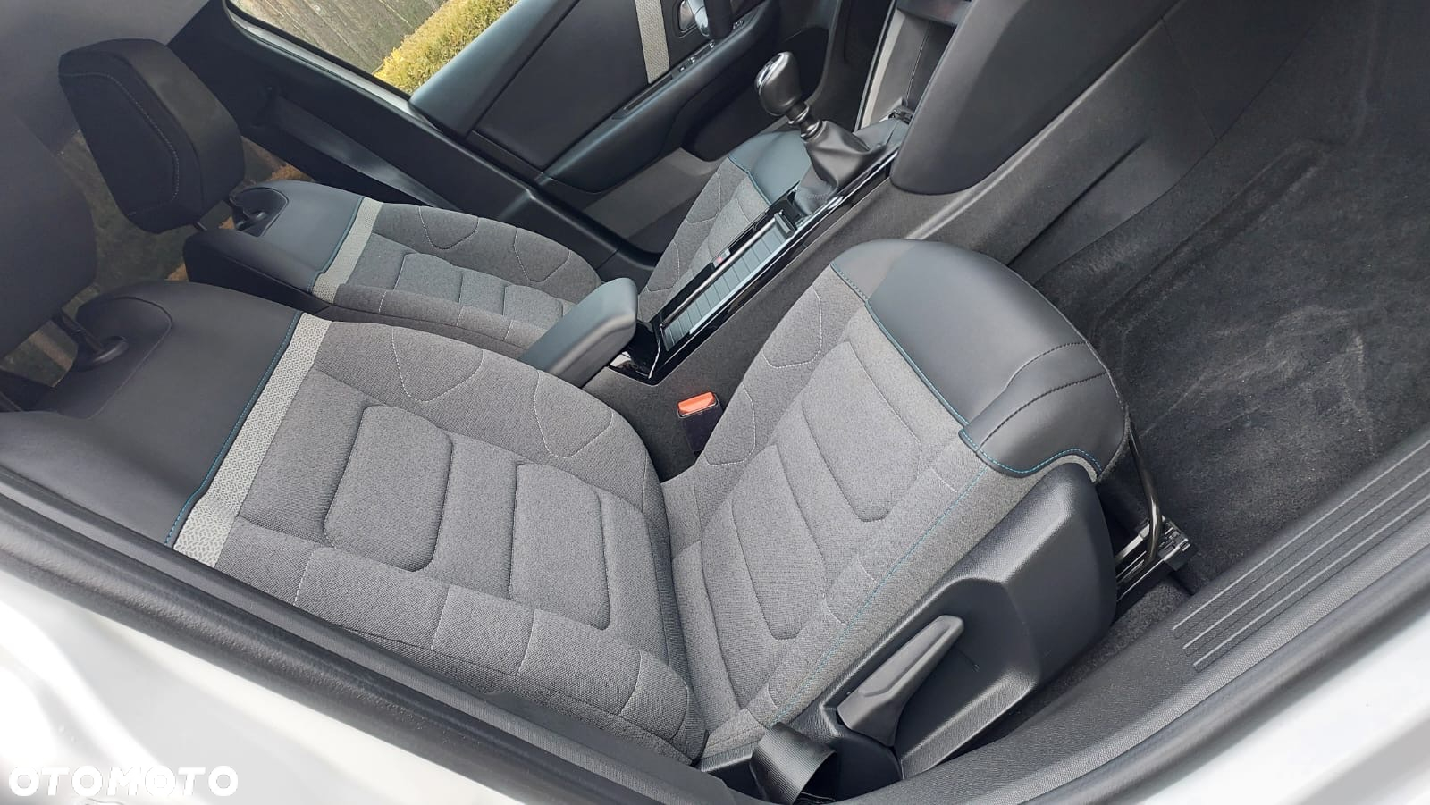 Citroën C4 1.5 BlueHDi Feel S&S - 19