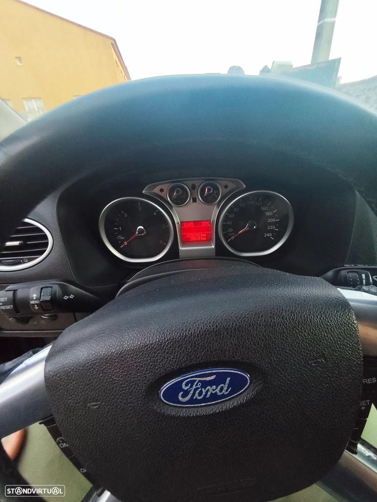 Ford Focus SW 1.6 TDCi Titanium - 6