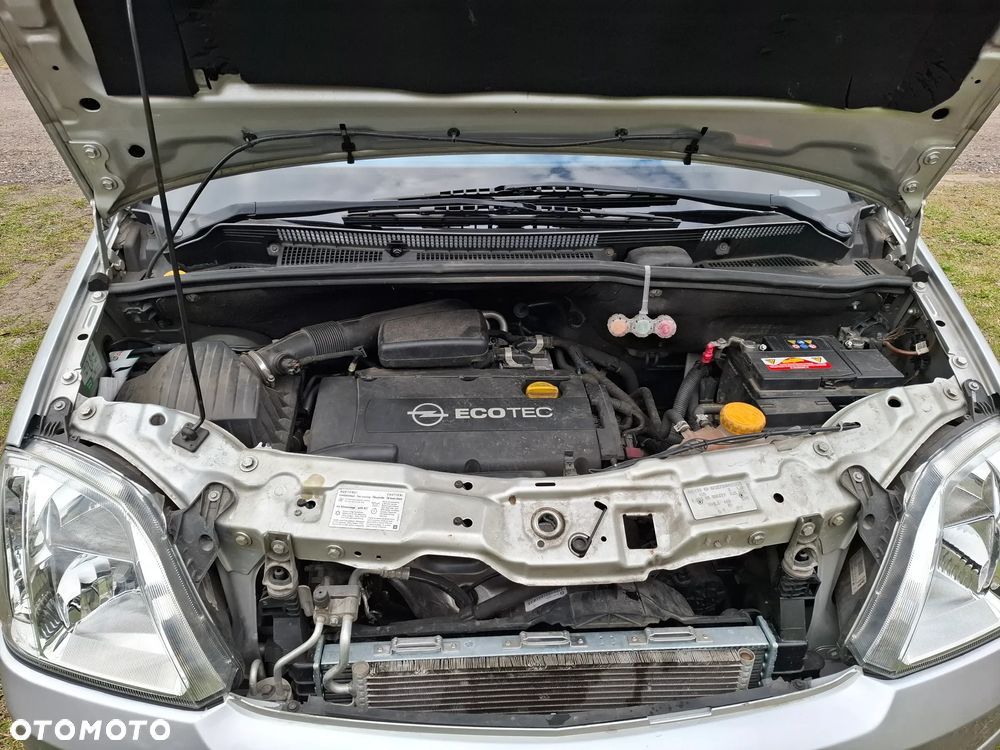 Opel Meriva - 10