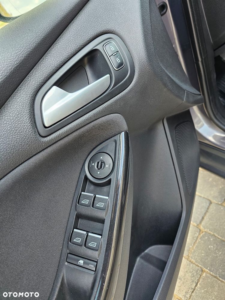 Ford Focus 1.0 EcoBoost Titanium ASS - 22