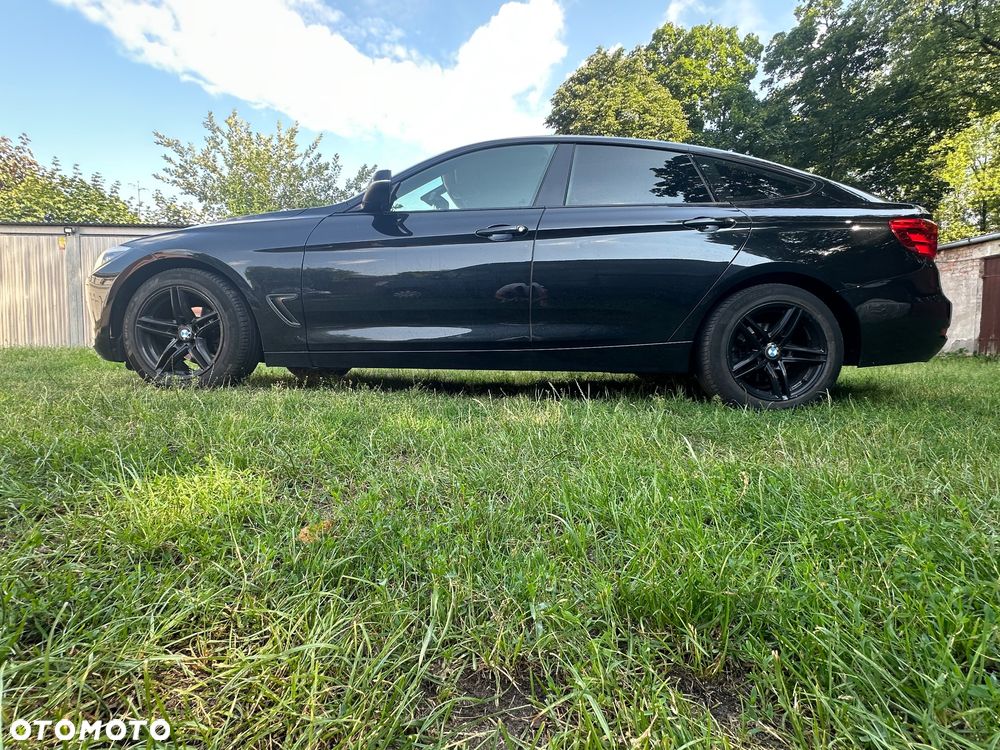 BMW Seria 3 318d - 24