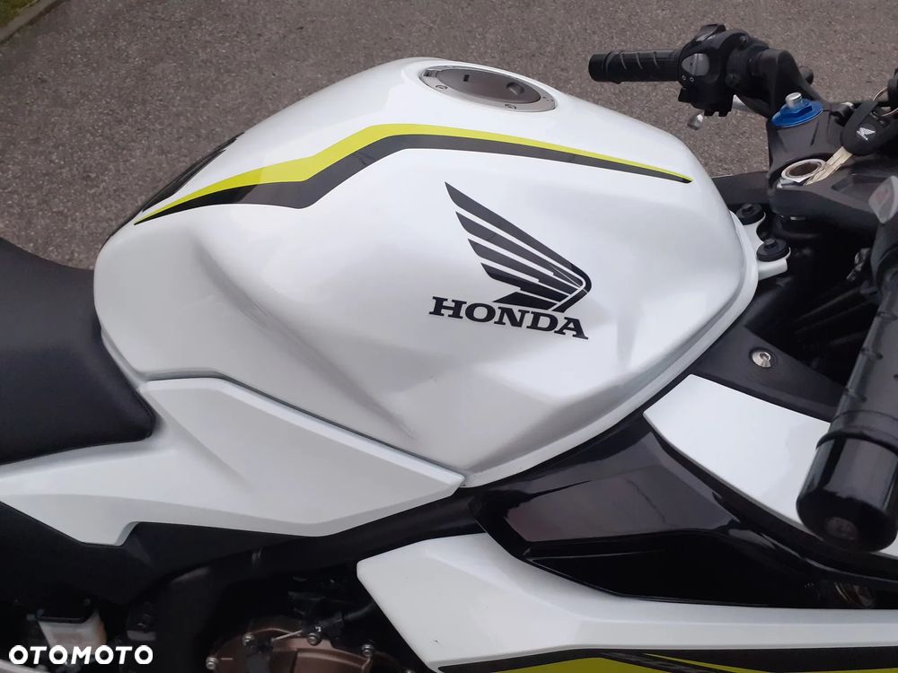 Honda CBR - 5