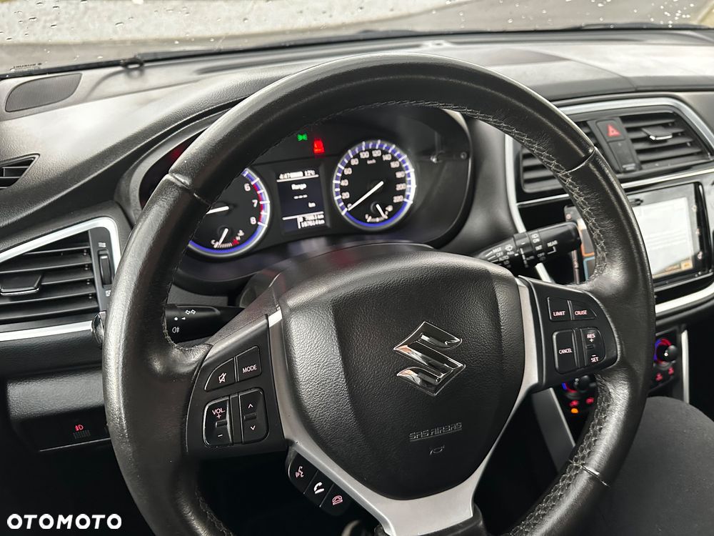 Suzuki SX4 S-Cross - 19