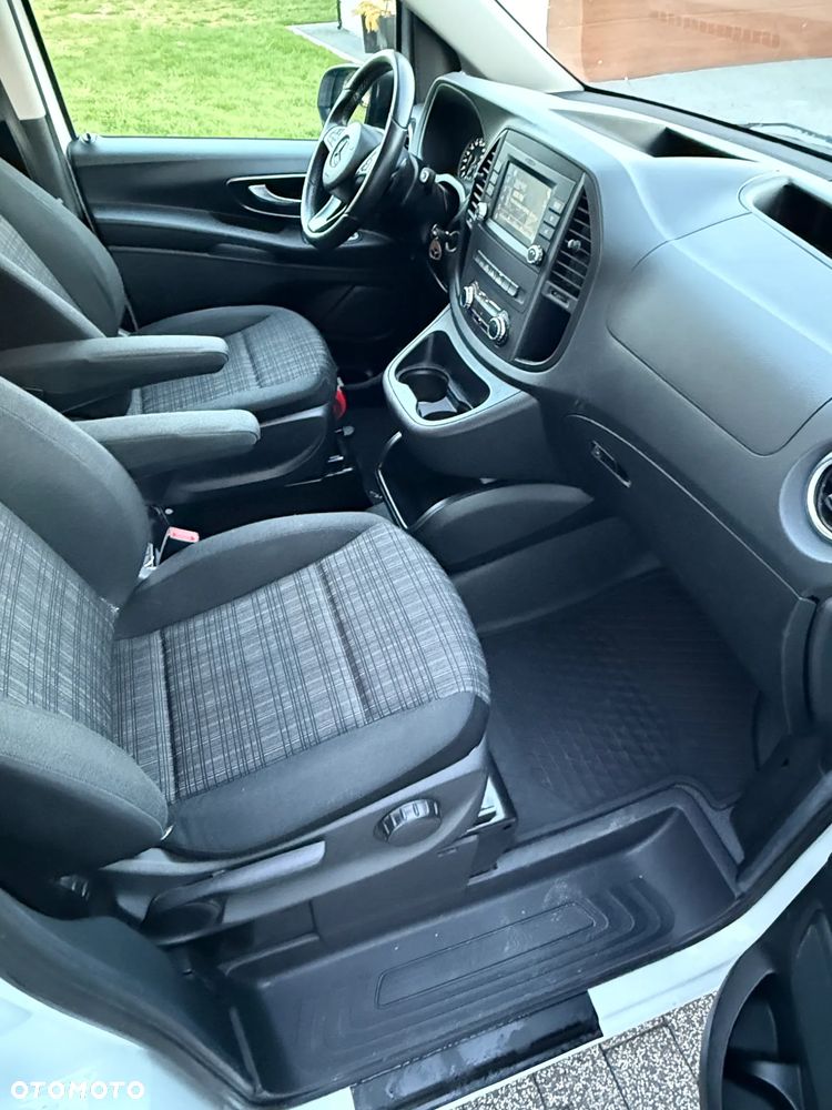 Mercedes-Benz Vito - 22