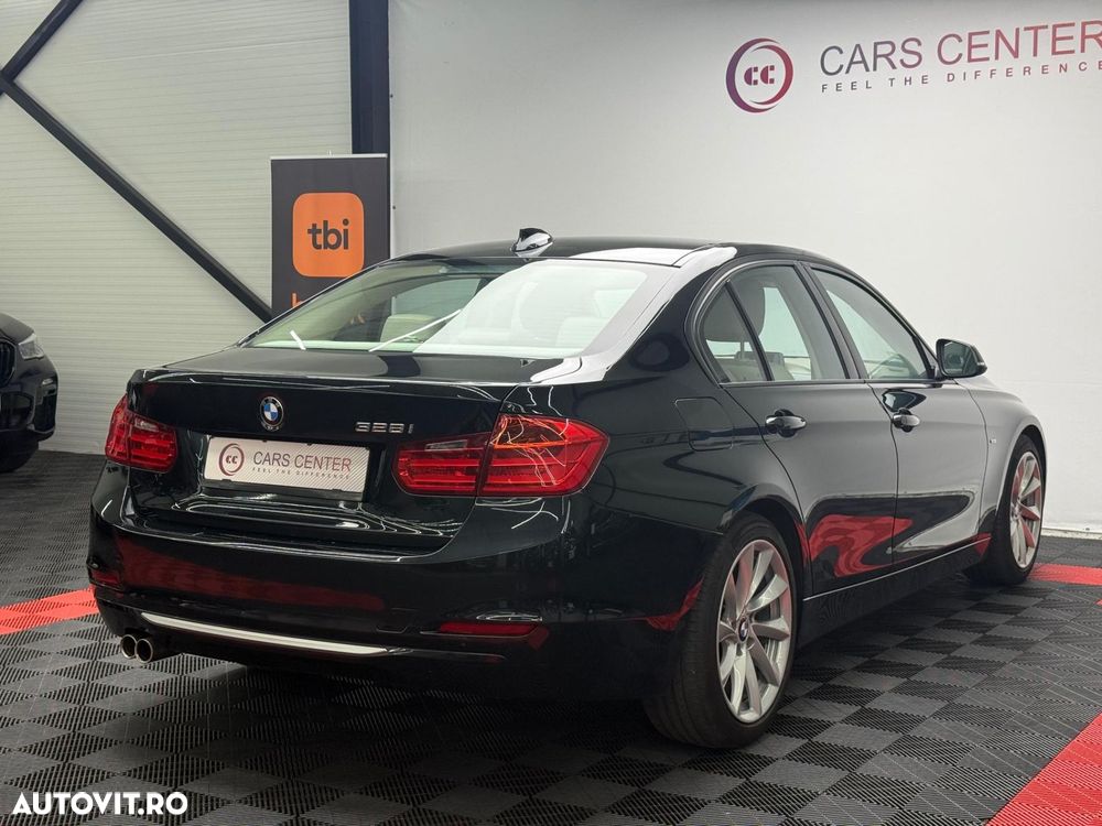 BMW Seria 3 328i Aut. Modern Line - 4