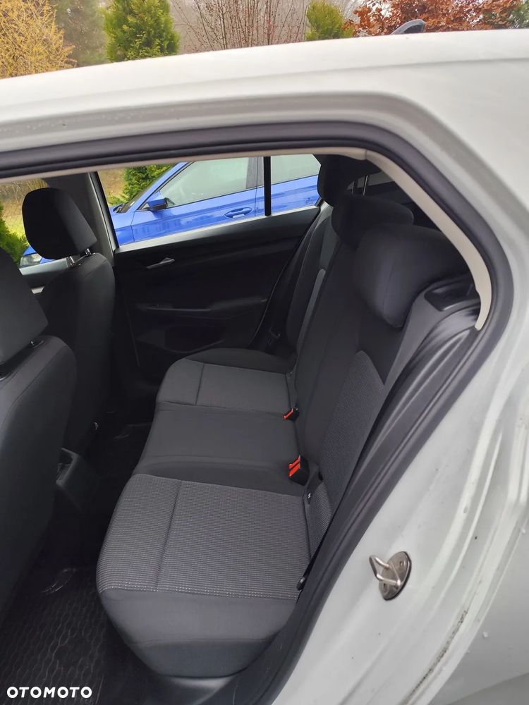 Volkswagen Golf - 16