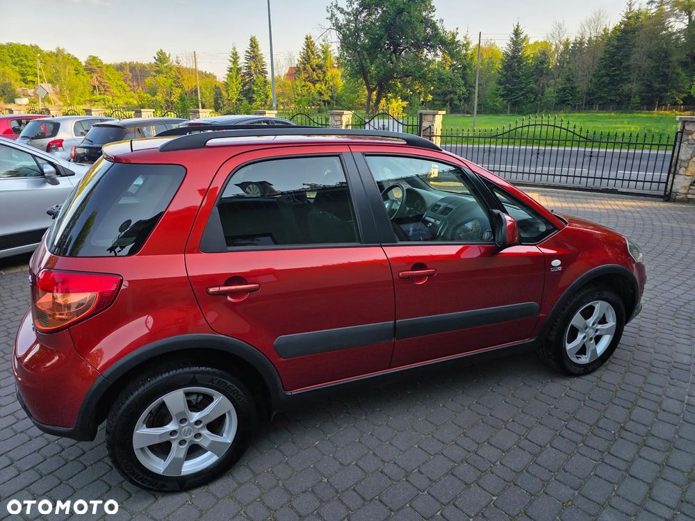 Suzuki SX4 2.0 DDiS 4x4 Comfort - 8