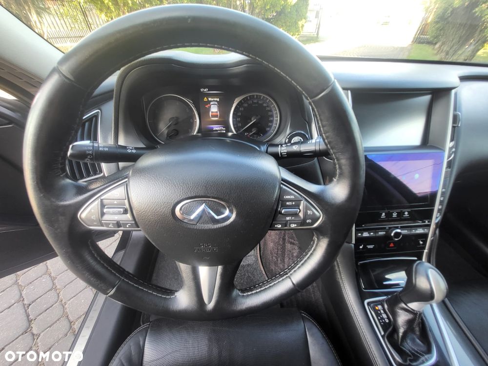Infiniti Q50 - 38