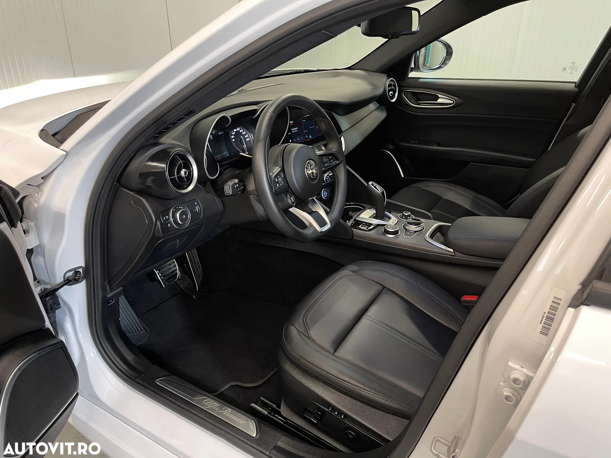 Alfa Romeo Giulia 2.0 Turbo AWD AT8 Ti - 5