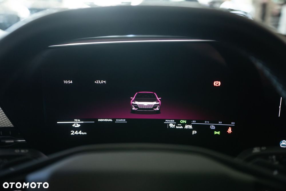 Audi A6 Avant e-tron - 23