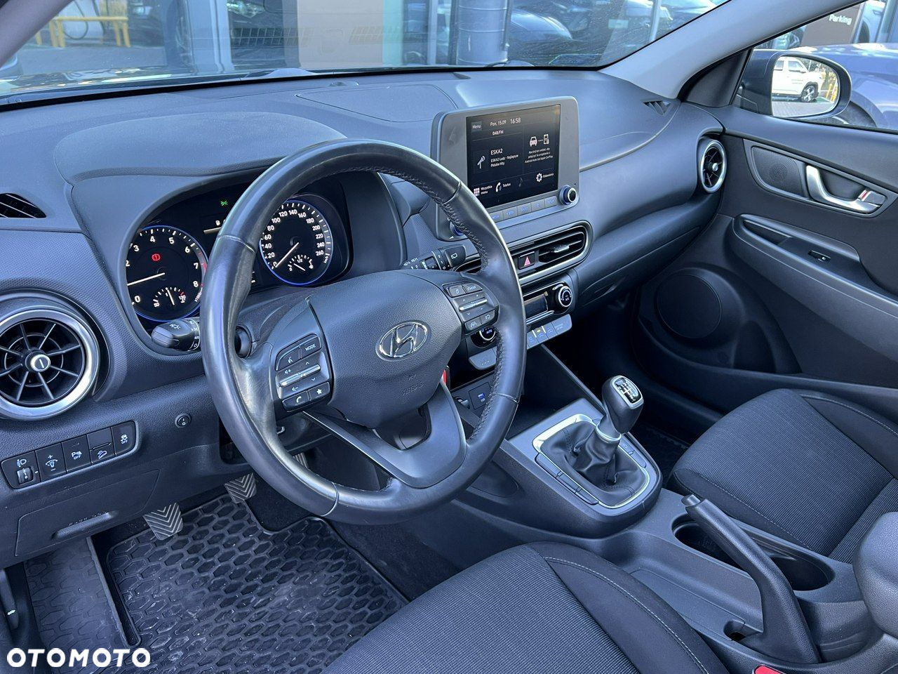 Hyundai Kona - 6