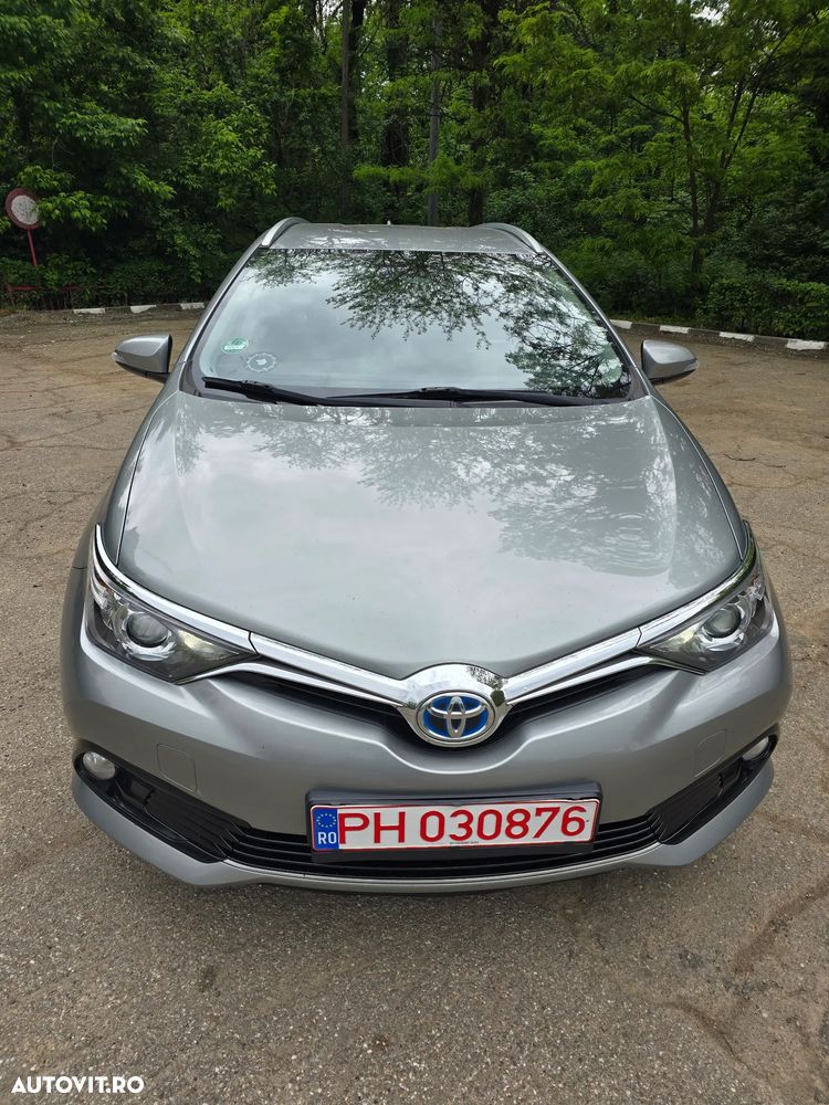 Toyota Auris - 5