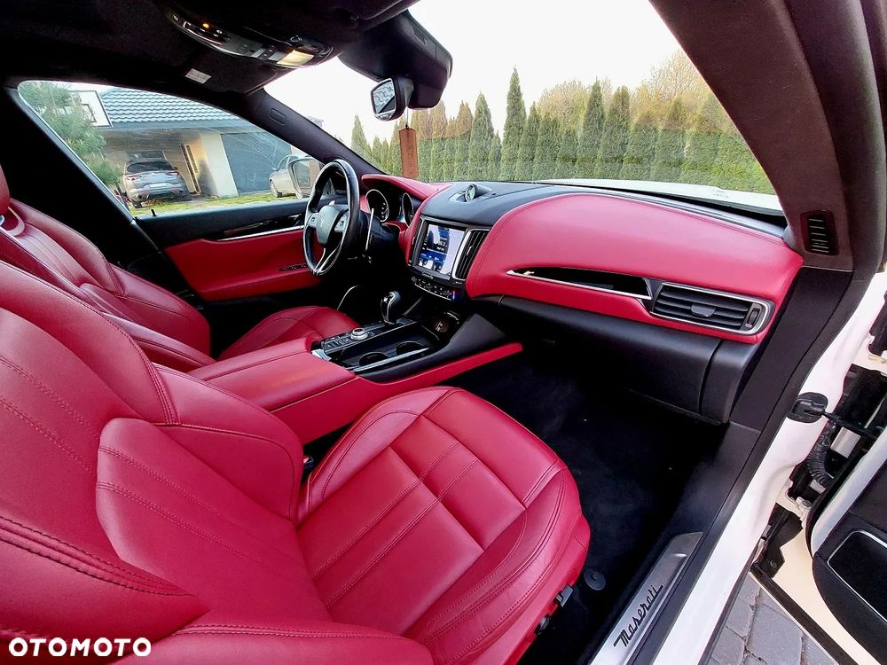 Maserati Levante Q4 GranSport - 21