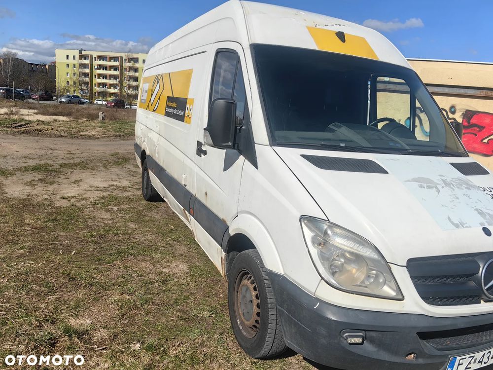 Mercedes-Benz Sprinter - 17