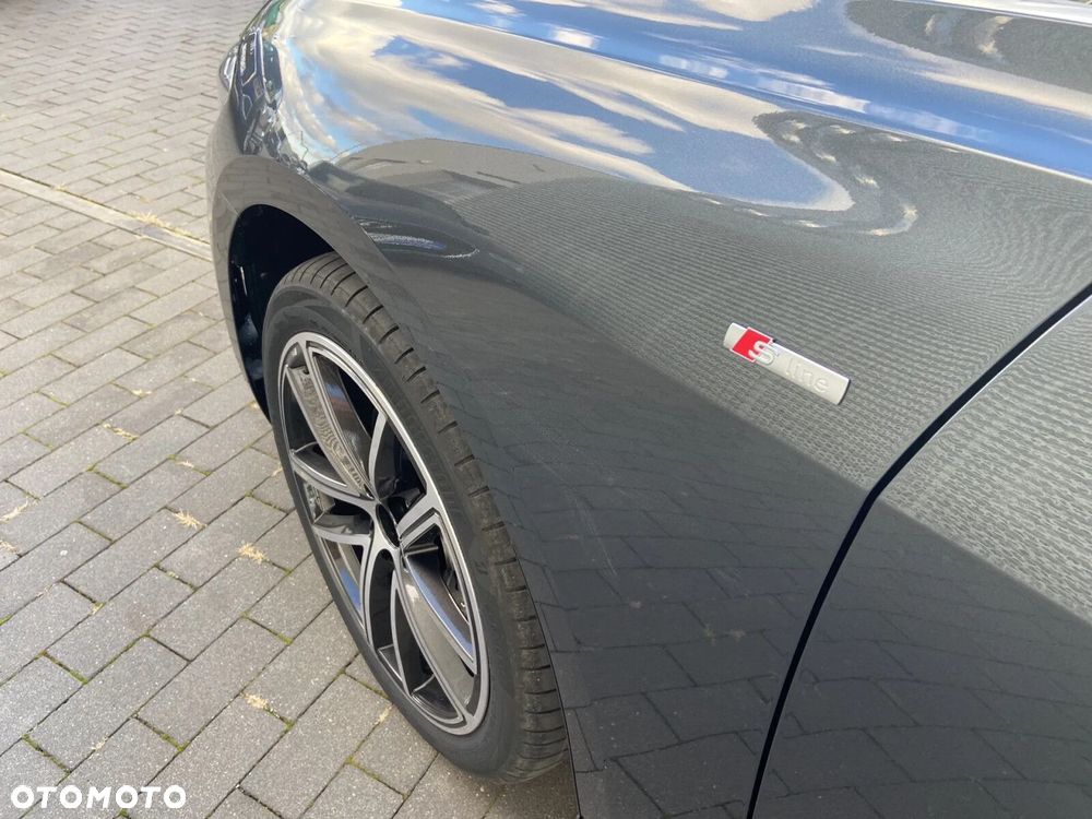 Audi A5 Limousine - 11